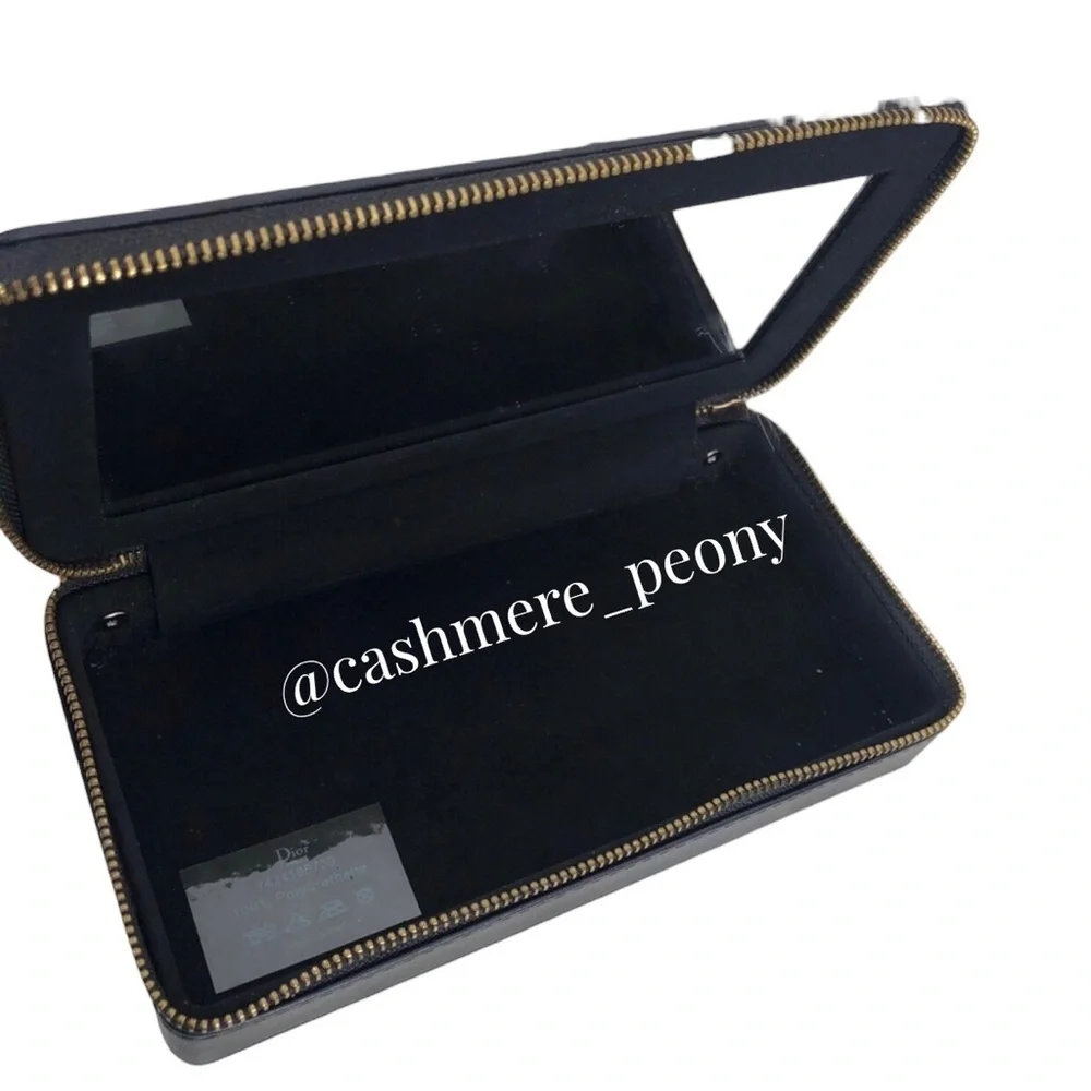 Dior Crossbody Shoulder Purse and 2 Detachable Straps - Picture 8 of 10